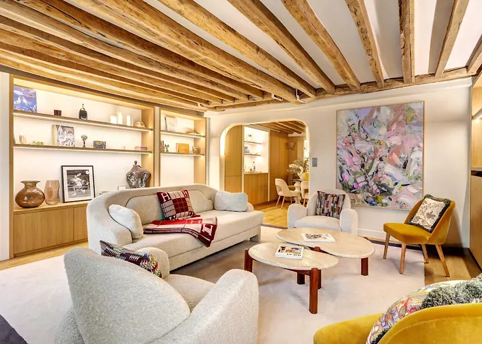 Ultra Luxe Et Confort Au Coeur Des Champs-Elysees