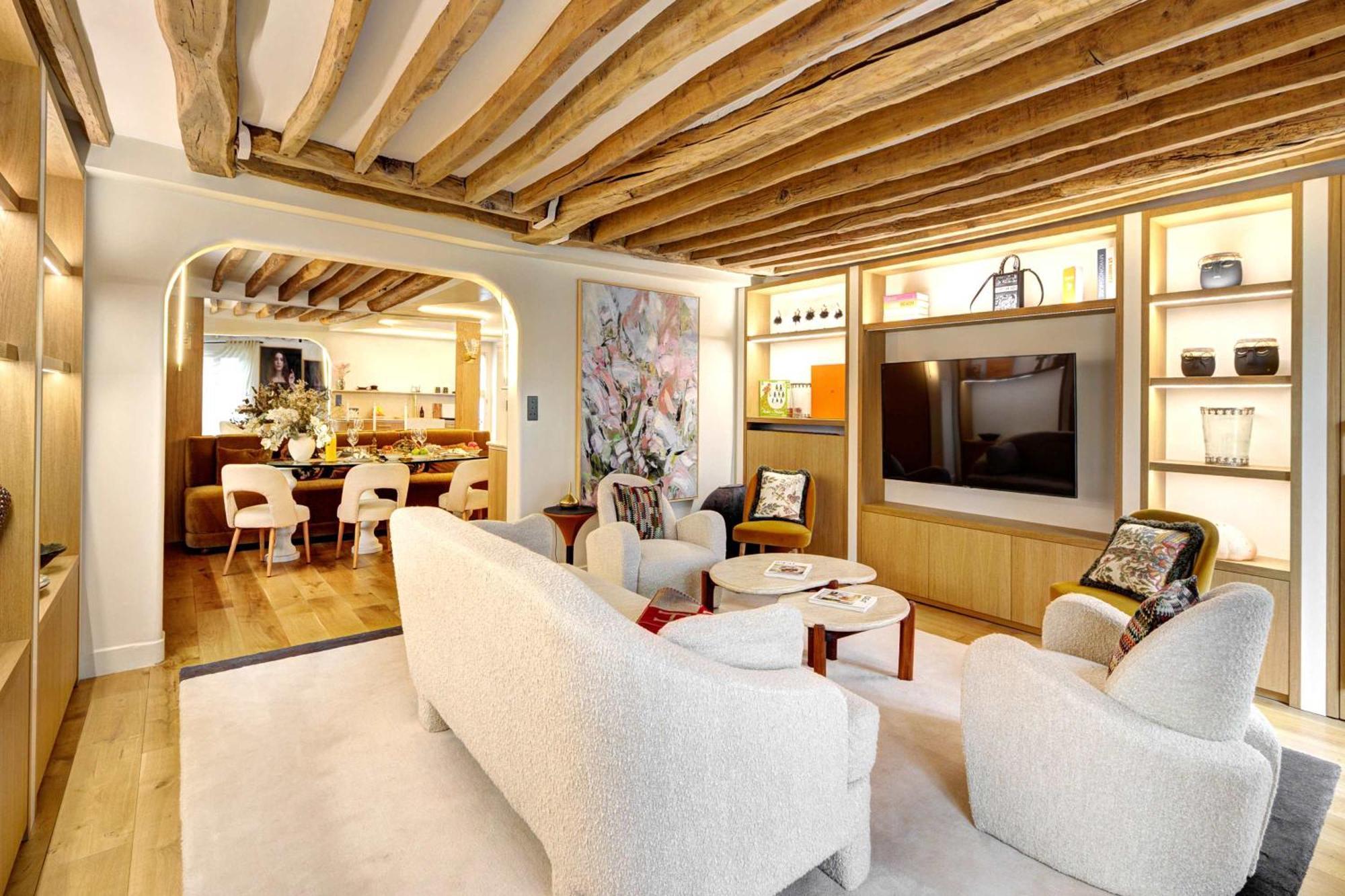 Ultra Luxe Et Confort Au Coeur Des Champs-elysees Apartment
